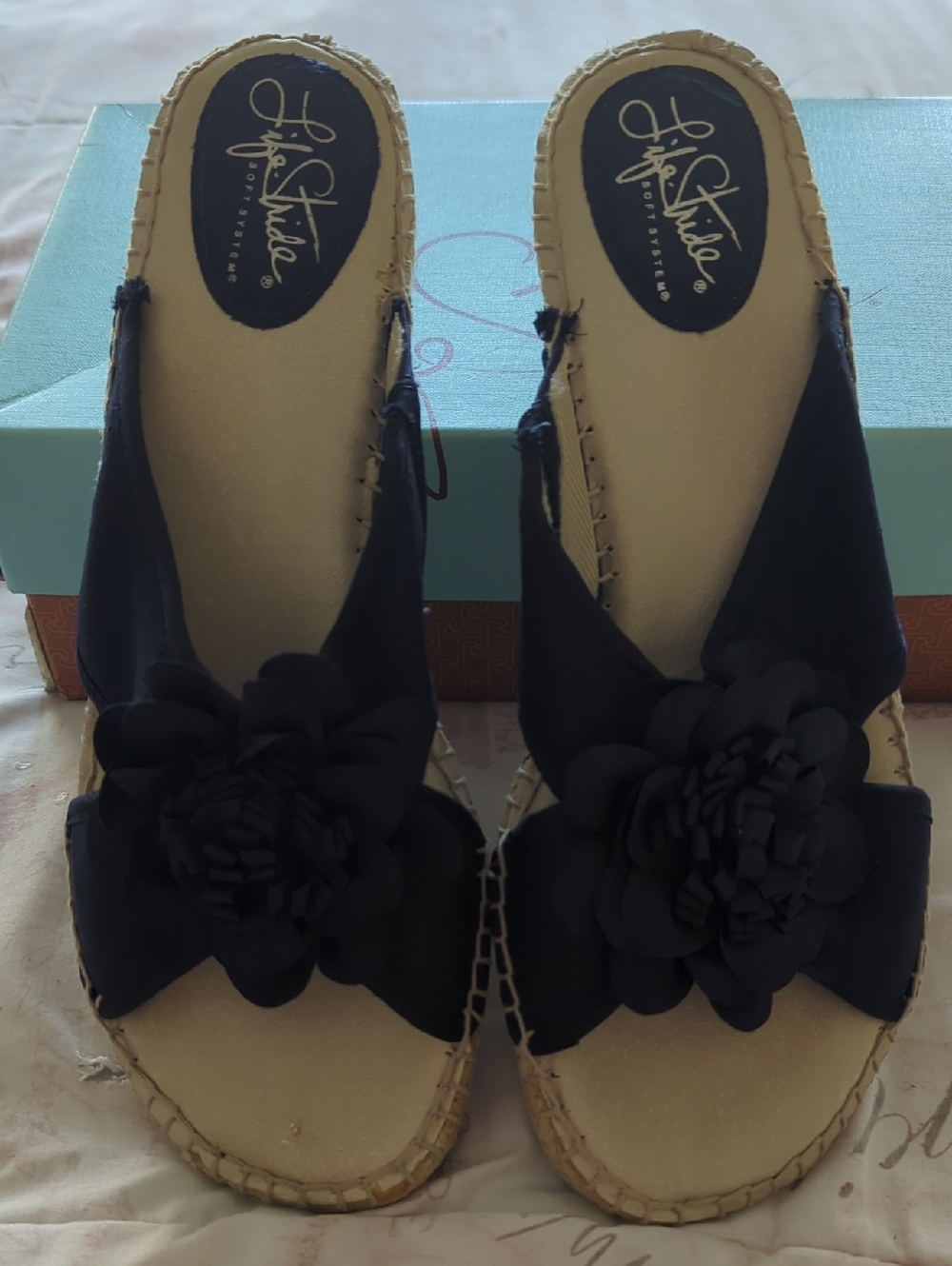 Lifestride Navy Blue Rosette Espadrilles Size 10 New